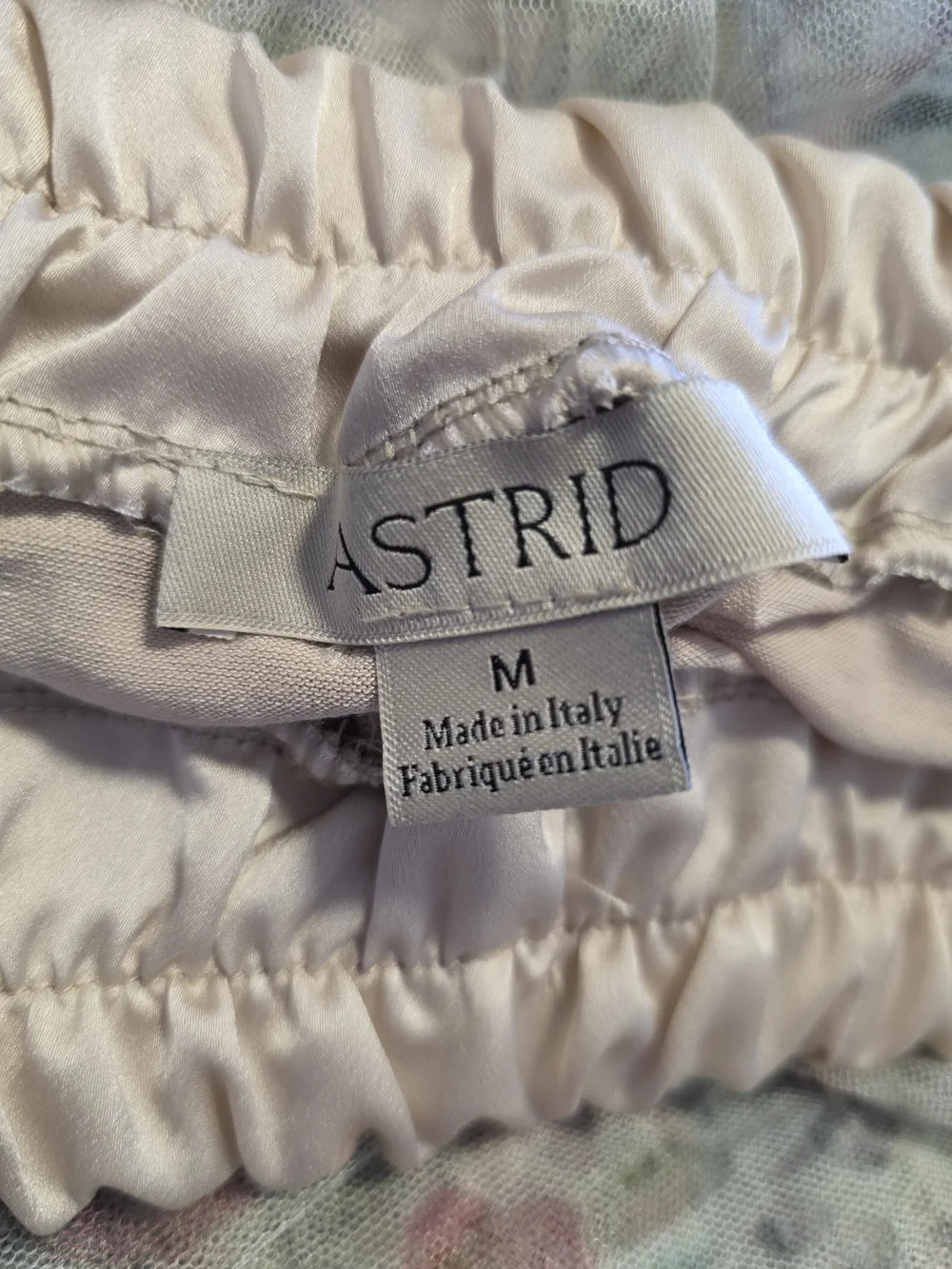 Floral Tulle Midi Skirt in Soft Beige - Picture 12 of 14